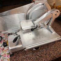 Affettatrice professionale OMAS