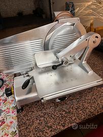Affettatrice professionale OMAS