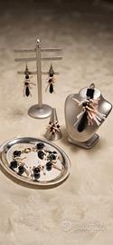 Parure in argento 925 dorato,con corallo e onice