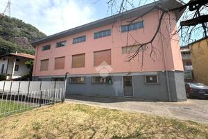 NEGOZIO A DARFO BOARIO TERME