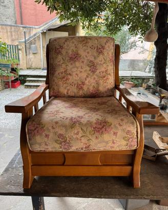 Poltrona vintage in legno massello – anni ’50/’60