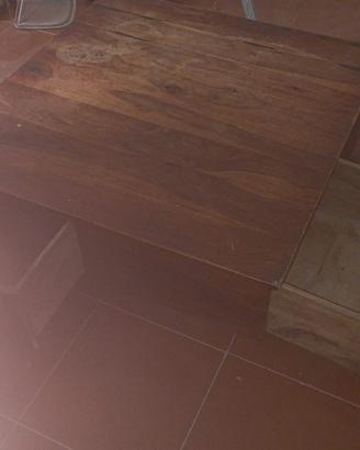 Tavolo da terra in legno