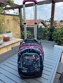 Trolley seven scuola