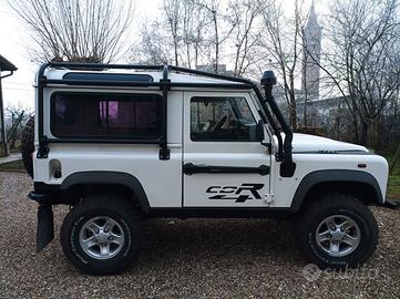 DEFENDER  90