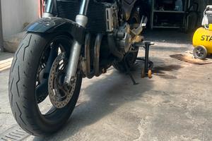 Honda hornet 600