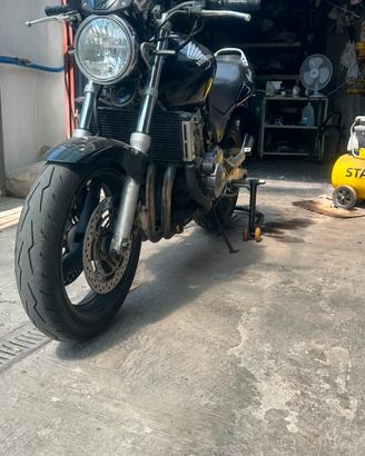 Honda hornet 600