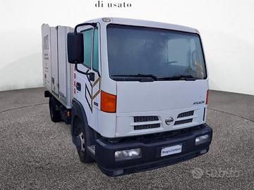 Nissan Atleon 35 2004 35.13 SE/1