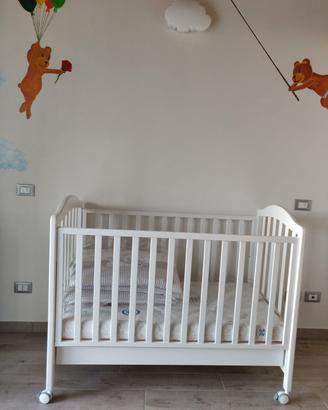 Lettino in legno bianco + materasso