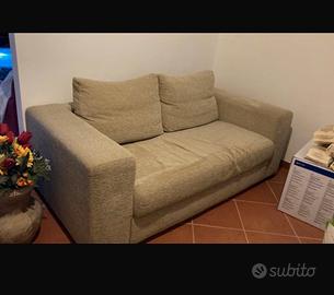 Divano due posti