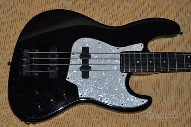 Basso Elettrico Blade b3
