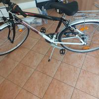 Bicicletta da uomo Touring cambio 18 Velocità