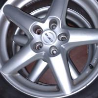 Gomme e cerchi rav 4