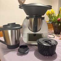 Bimby TM6 con doppio boccale