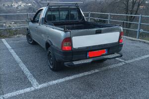Fiat Strada Pick Up