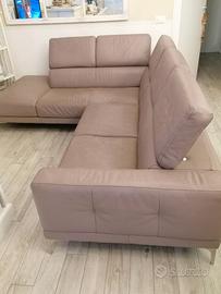 Divano in pelle 266x222