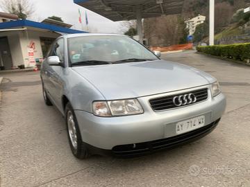 Audi A3 1.8 20V cat 3p. Ambiente