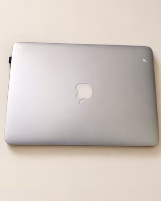 MacBook Air 13” Mid 2013