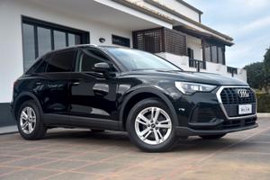 Audi Q3 35 TDI S tronic Business