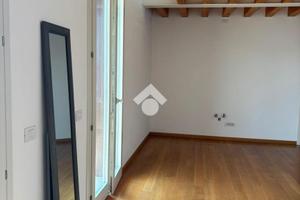 3 LOCALI A MONTEBELLUNA