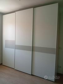 Armadio moderno