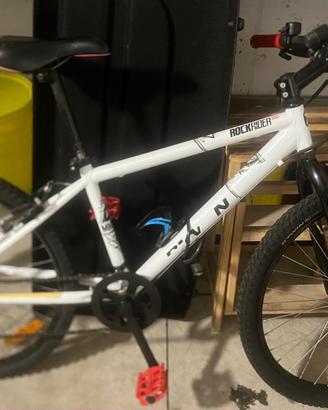 Bicicletta mountain bike rock rider 300