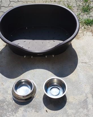 cuccia rigida e ciotole 