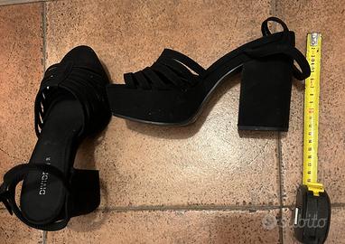 Sandali neri scamosciati 38 H&M Divided