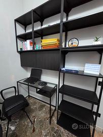 Libreria e scrivania abbinate