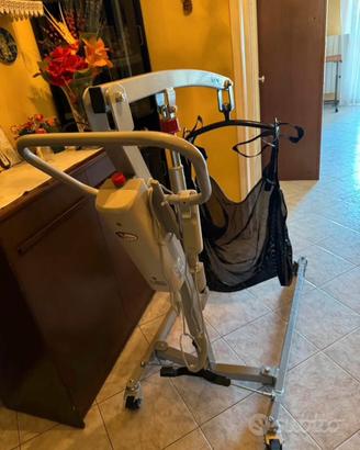 Sollevatore per anziano elettrico