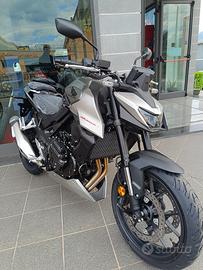 NEW HONDA CB750 HORNET