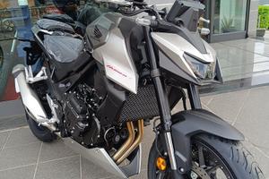 NEW HONDA CB750 HORNET