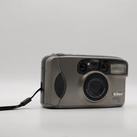 Macchina fotografica analogica Nikon Zoom 210 AF