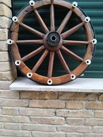 lampadario  fatto tutto a mano 