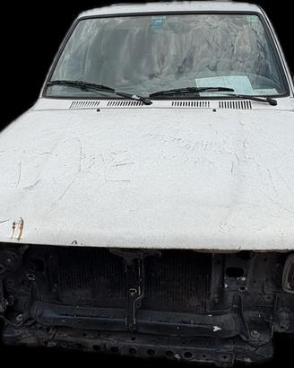 TOYOTA HILUX 2001 COLORE BIANCO