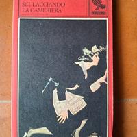 Sculacciando la cameriera