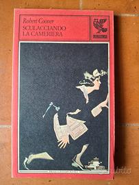 Sculacciando la cameriera