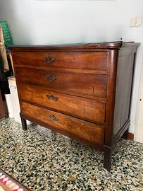 Elegante comò 111x53x96cm in legno massello