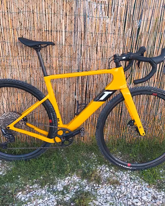 3t Exploro Ultra 