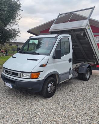 Iveco Daily 35c13 Ribaltabile trilaterale