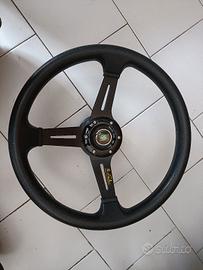 volante Suzuki Nardi con adattatore