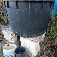 il materiale è in buone condizioni.