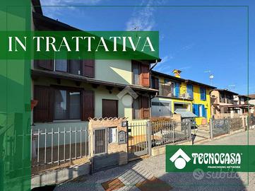 VILLA A SCHIERA A CASALETTO VAPRIO