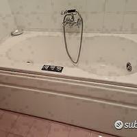 Vasca idromassaggio Jacuzzi + rubinetteria Stella