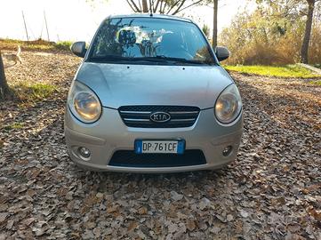 Kia Picanto 2000€