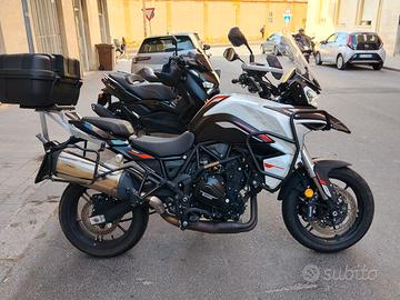 BENELLI TRK 702  DICEMBRE 2023 KM 7000