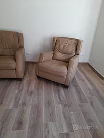 Divani e Divani by Natuzzi. Divano e Poltrona