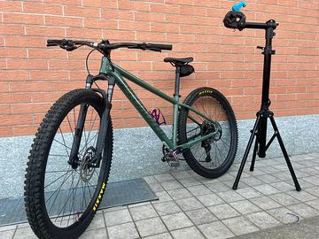 Bici mtb specialized 29 + cavaletto sostieni bici