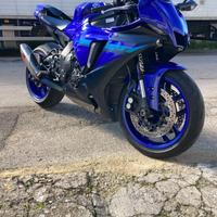 Yamaha YZF R1 - 2024