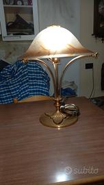 Lampada da tavolo