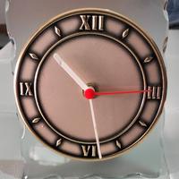 Orologio da tavolo un vetro